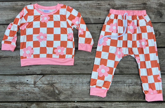 Daisy Checkered Lounge Set